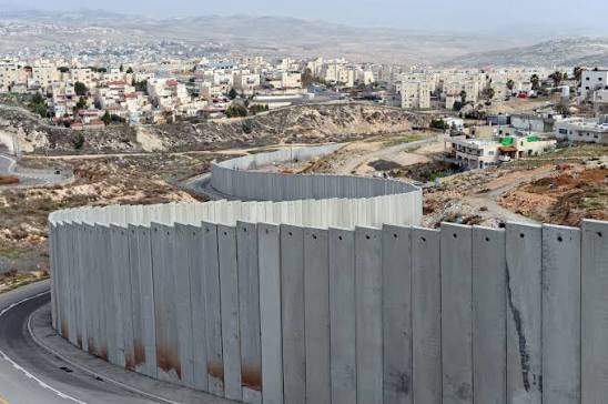 הרשות למאבק בגדר ההפרדה ובהתנחלויות: הפרסום על שטחי A מבוסס על נתונים ישנים ומציג אותם באופן מטעה