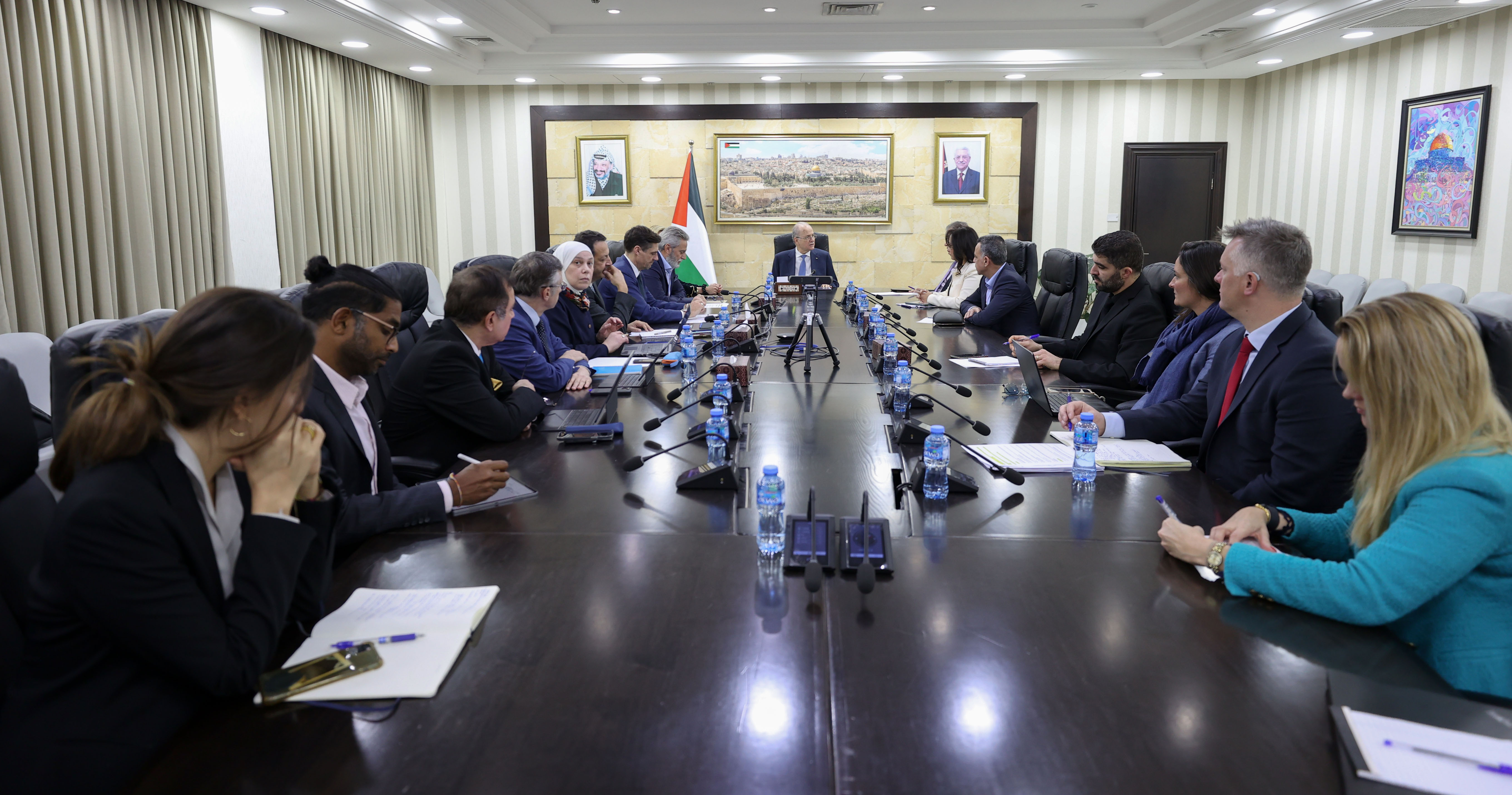 מוסטפא לגורמים בינלאומיים: יש להאיץ את מאמצי השיקום והסיוע לעזה