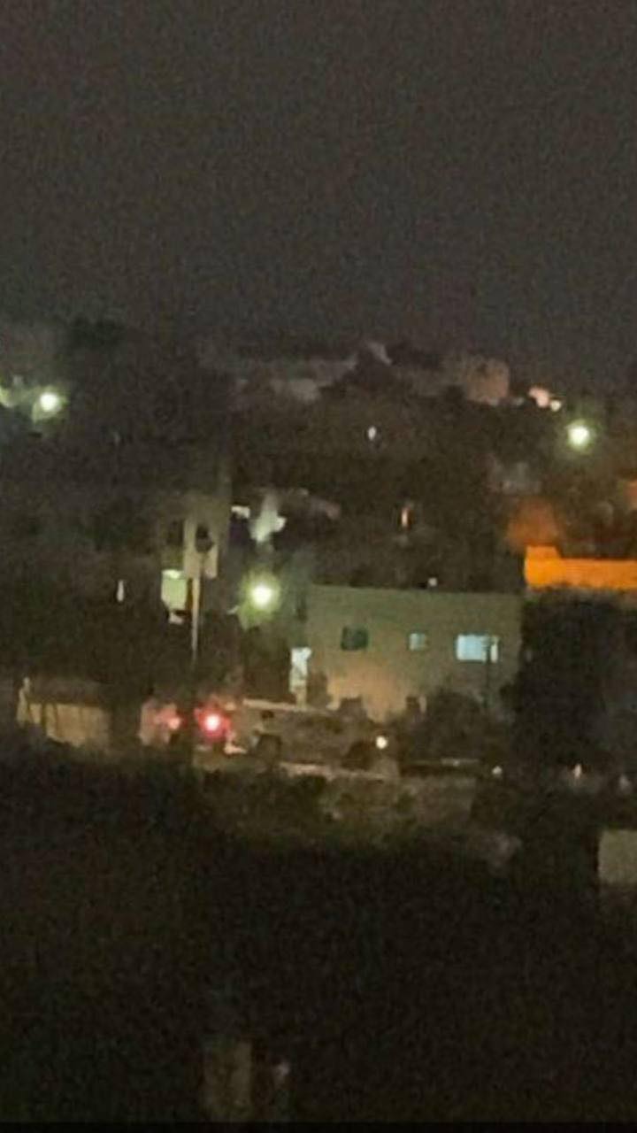 נער בן 17 נפצע מירי כוחות הכיבוש בבית אומר, מצפון לחברון