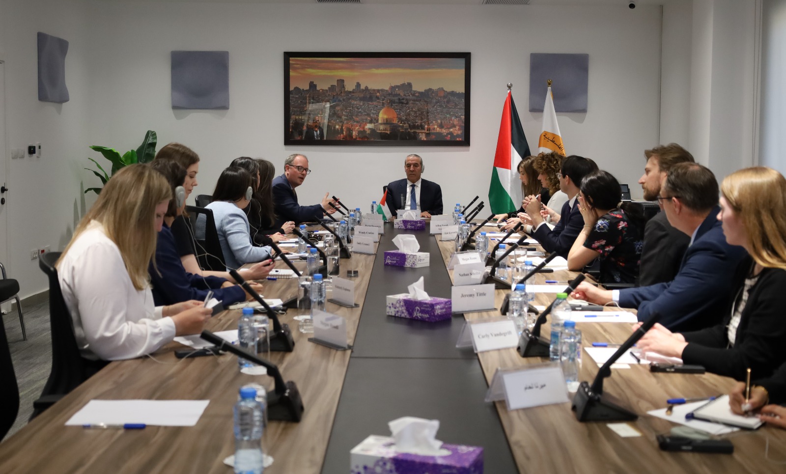 חוסיין א-שיח' בפגישה עם משלחת מ-J Street ובכירים אמריקאים: "יש להגיע להסכם קבע שיביא לנסיגת הכיבוש מעזה"