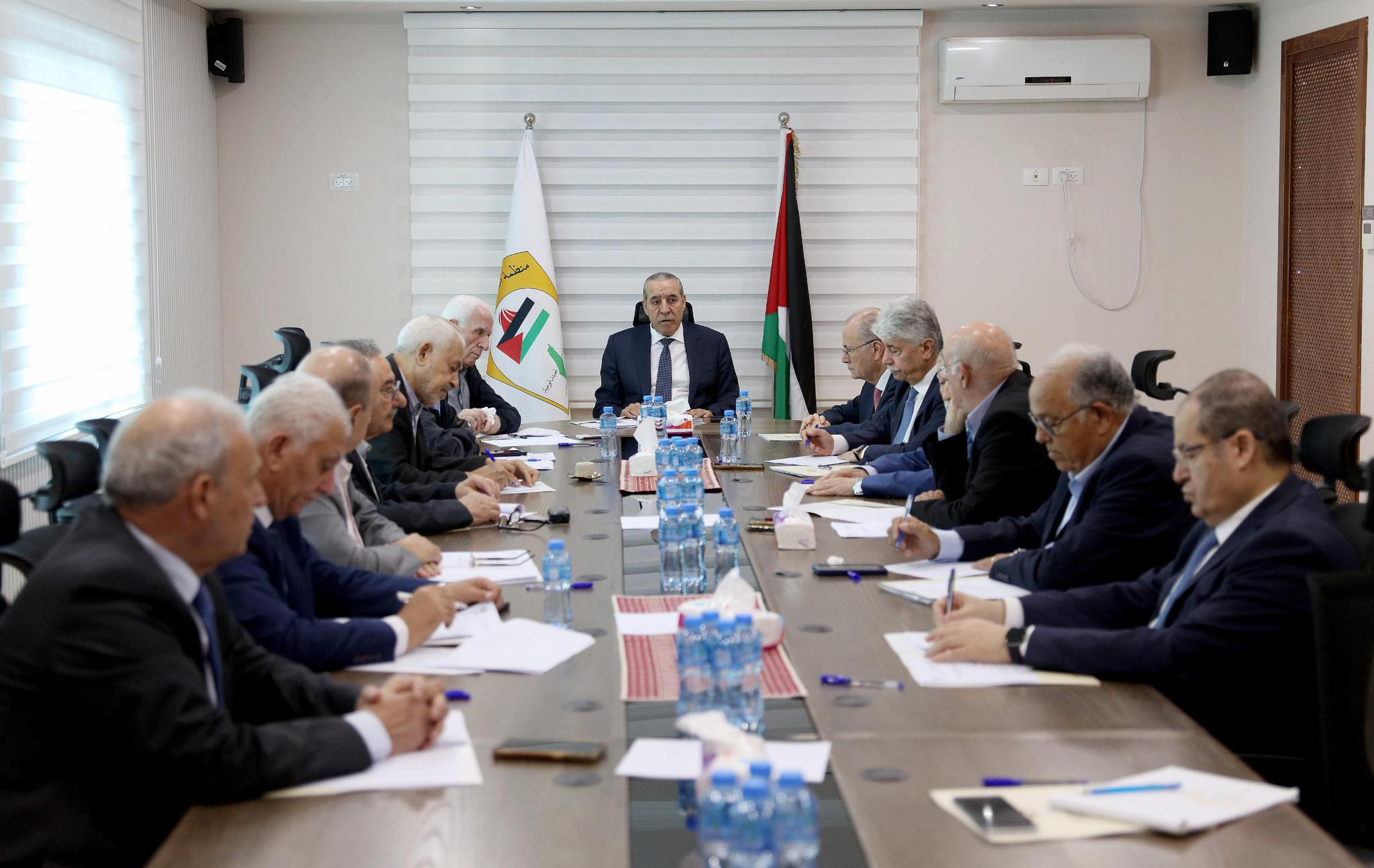 הוועד הפועל של אש״ף דן בהסכם הפסקת המתקפה על עזה: קרא לנסיגה מלאה של כוחות הכיבוש וליישום מיידי של ההסכם