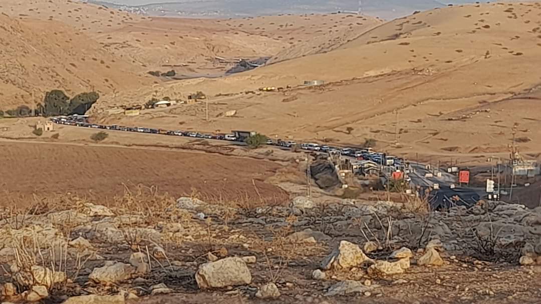 שכם סגורה מזה היום השמיני