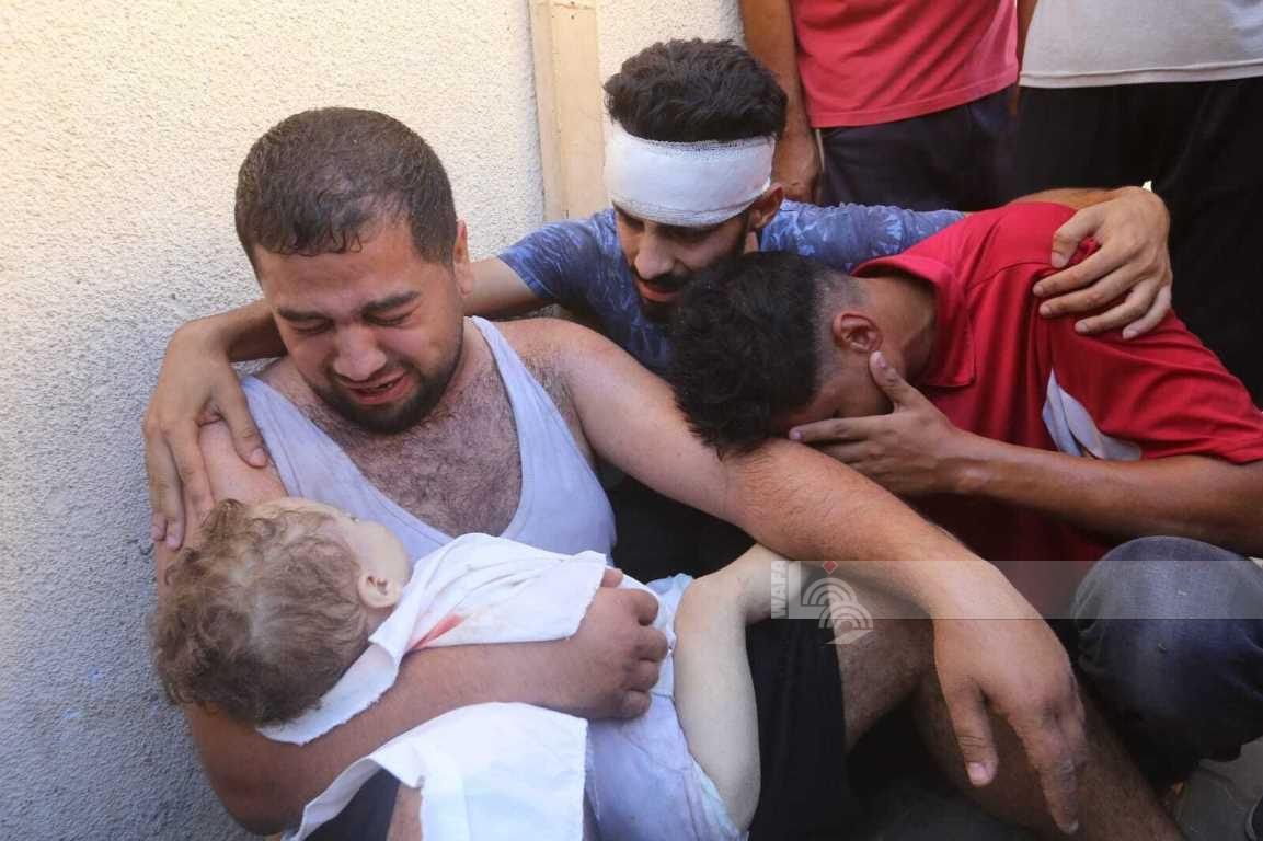 המתקפה על עזה מתמשכת: עשרות הרוגים ופצועים במתקפות אוויריות