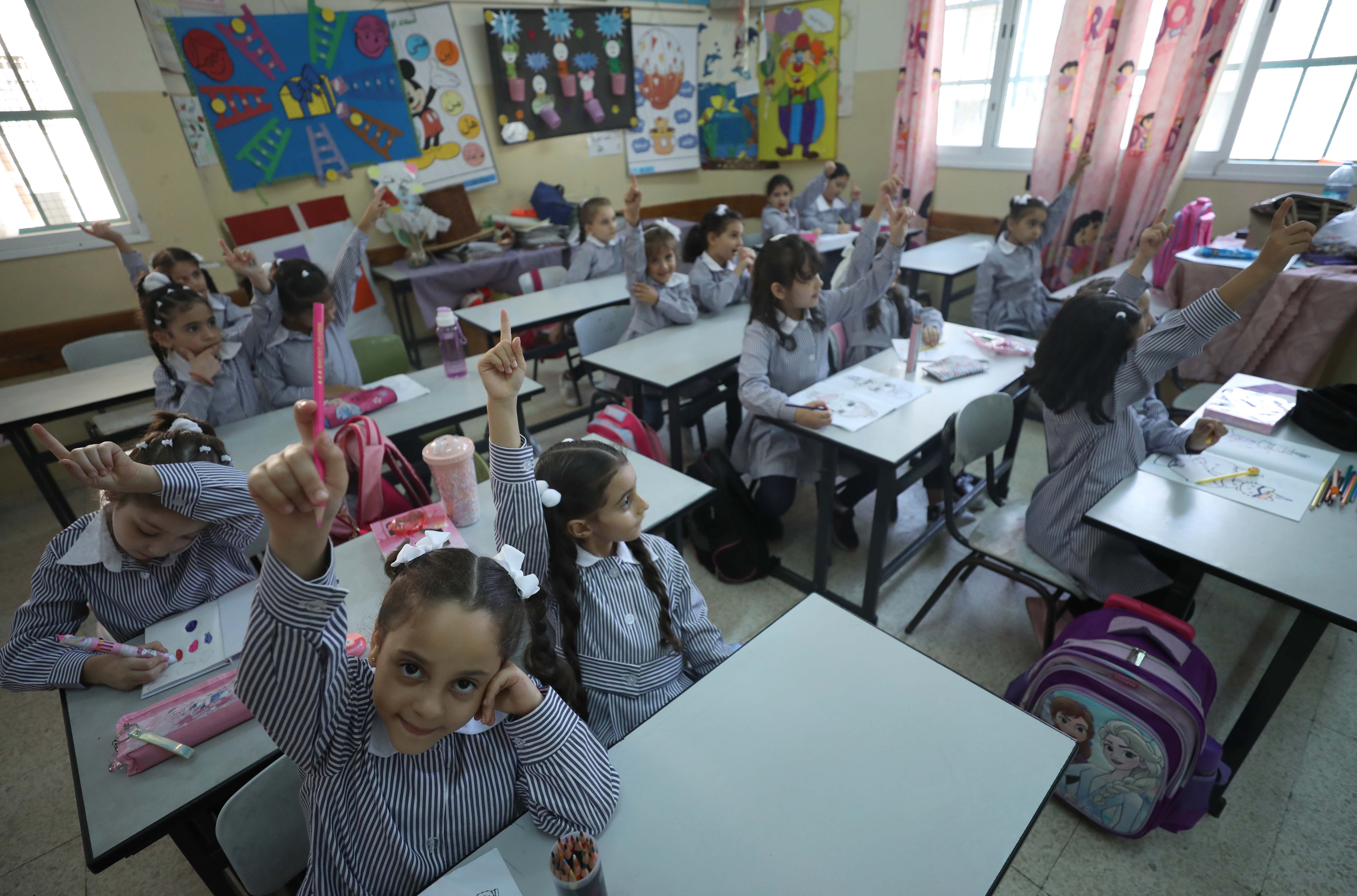 הלשכה המרכזית לסטטיסטיקה: שיעור האנאלפביתיות בפלסטין מהנמוכים בעולם