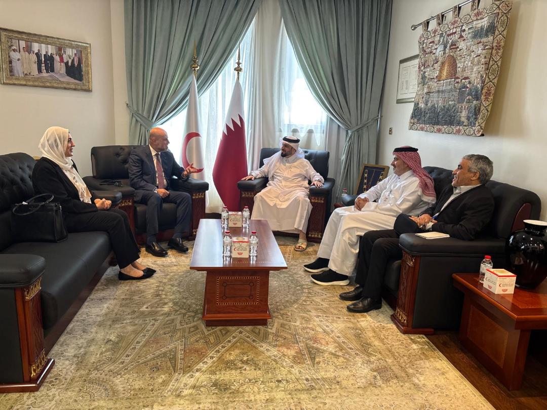 אלהבאש נפגש בדוחא עם מזכ"ל הסהר האדום הקטרי: דנו בהרחבת הסיוע לעזה