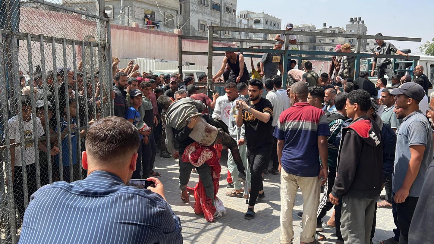 5 הרוגים ופצועים נוספים מאש כוחות הכיבוש לעבר ממתינים לסיוע הומניטרי ברצועת עזה