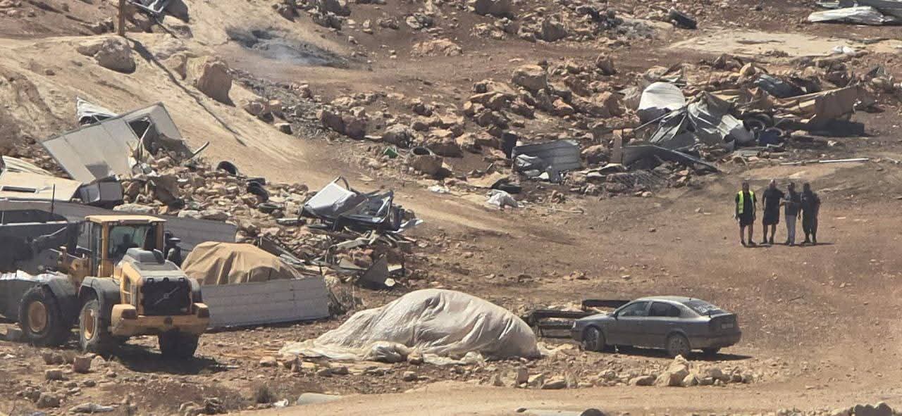 הכיבוש הורה להרוס בית ספר ולהפסיק עבודות בנייה בדרום הר חברון