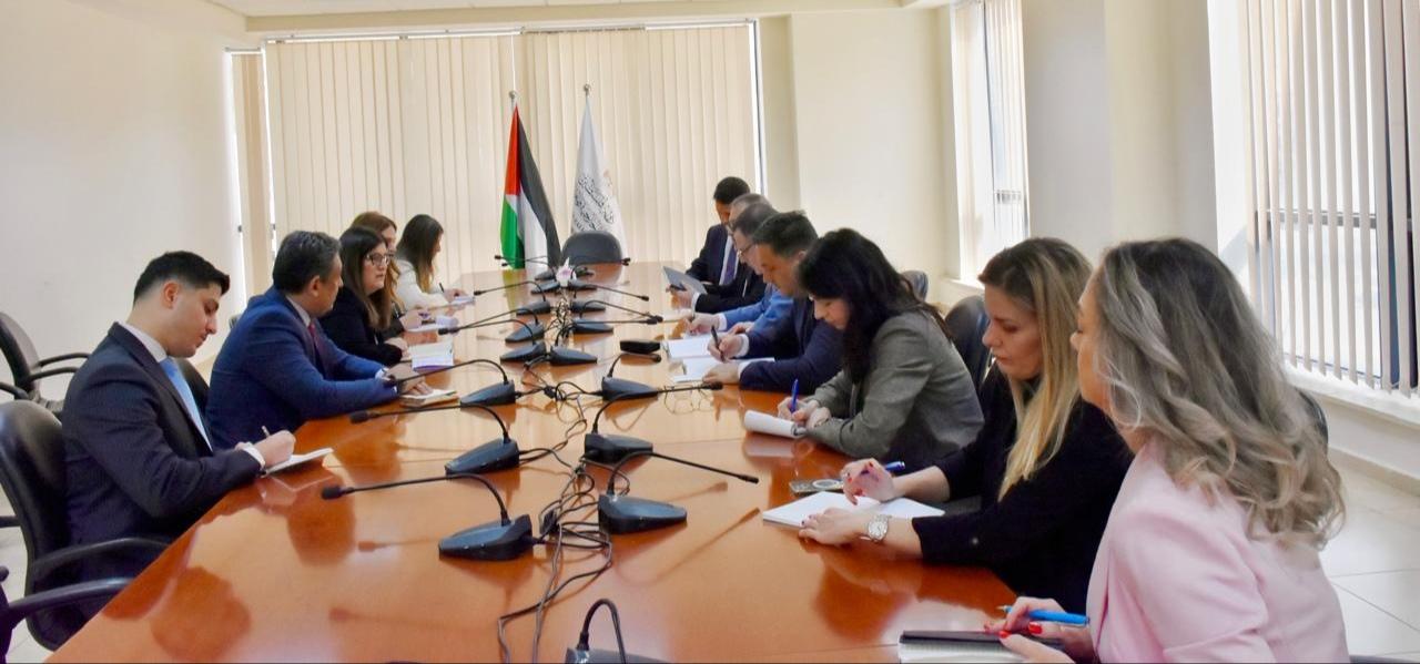 השרה הפלסטינית לענייני חוץ: "ישראל מנהלת מדיניות של עקירה, רעב והרס – הקהילה הבינלאומית חייבת להתערב"