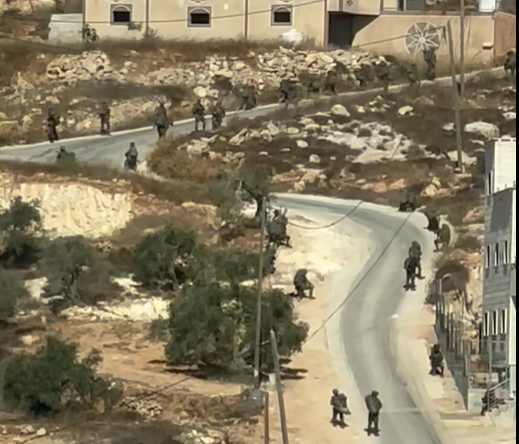 כוחות הכיבוש אילצו שתי משפחות לפנות את בתיהן והפכו 16 בתים למוצבים צבאיים בקוסרה