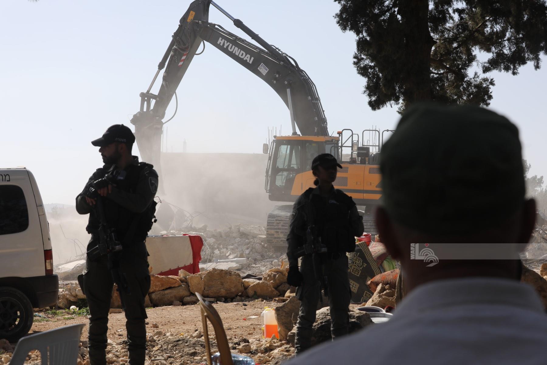 הכיבוש הורס בית בבית חנינא – גל הריסות נרחב בגדה