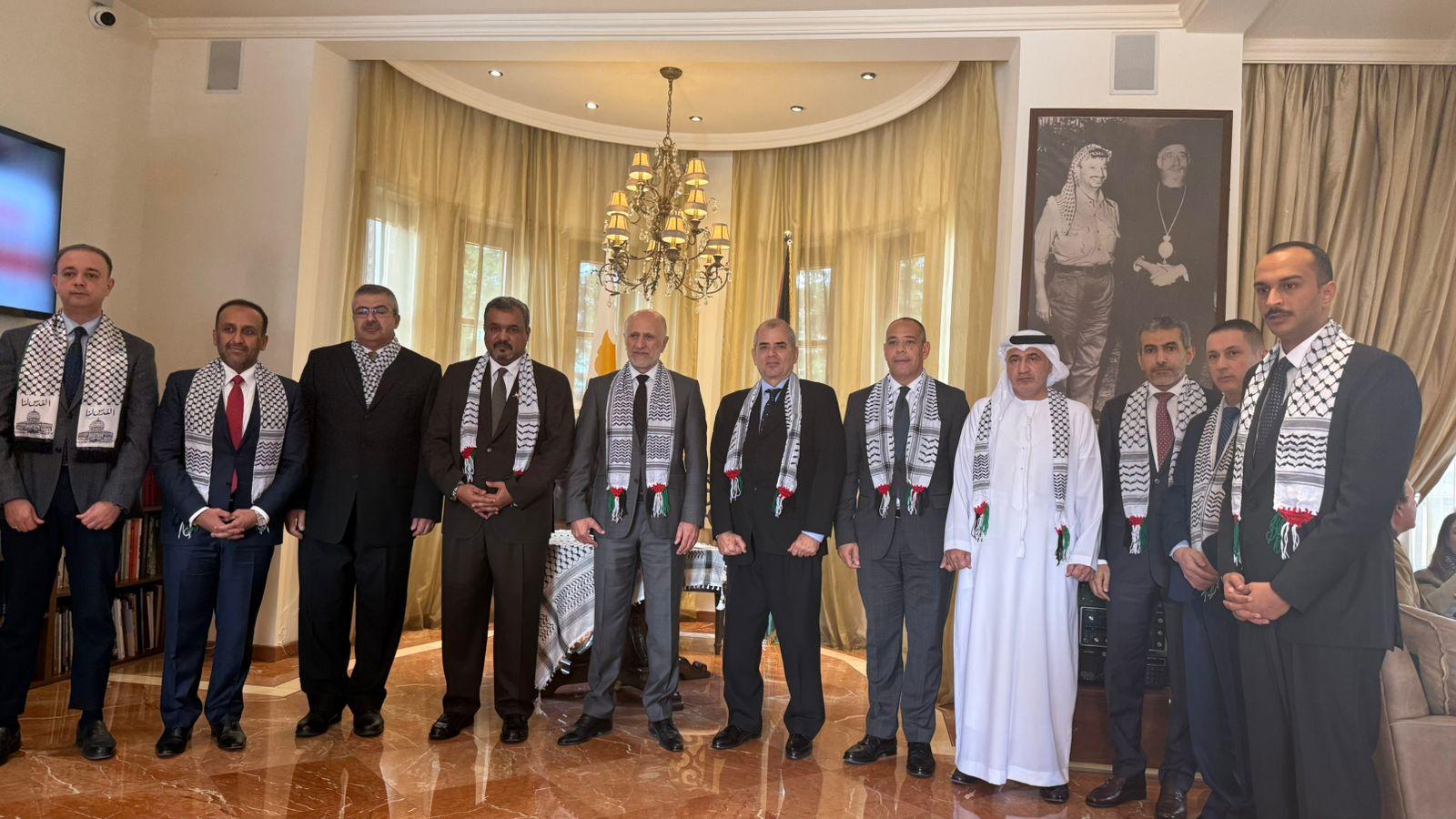 שר ההגנה הקפריסאי: תומכים בפתרון שתי המדינות בפלסטין