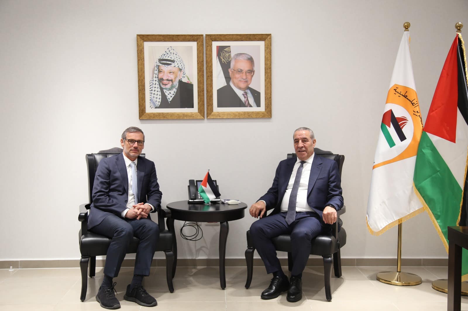 חוסיין א-שיח' נפגש עם היועץ לביטחון לאומי של גרמניה: "יש למנוע טרנספר ולשמר את אחדות השטח הפלסטיני"