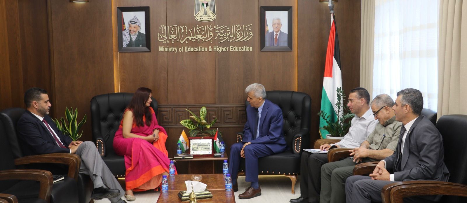 השר אמג'ד ברהם דן עם שגרירת הודו חיזוק שיתוף הפעולה החינוכי