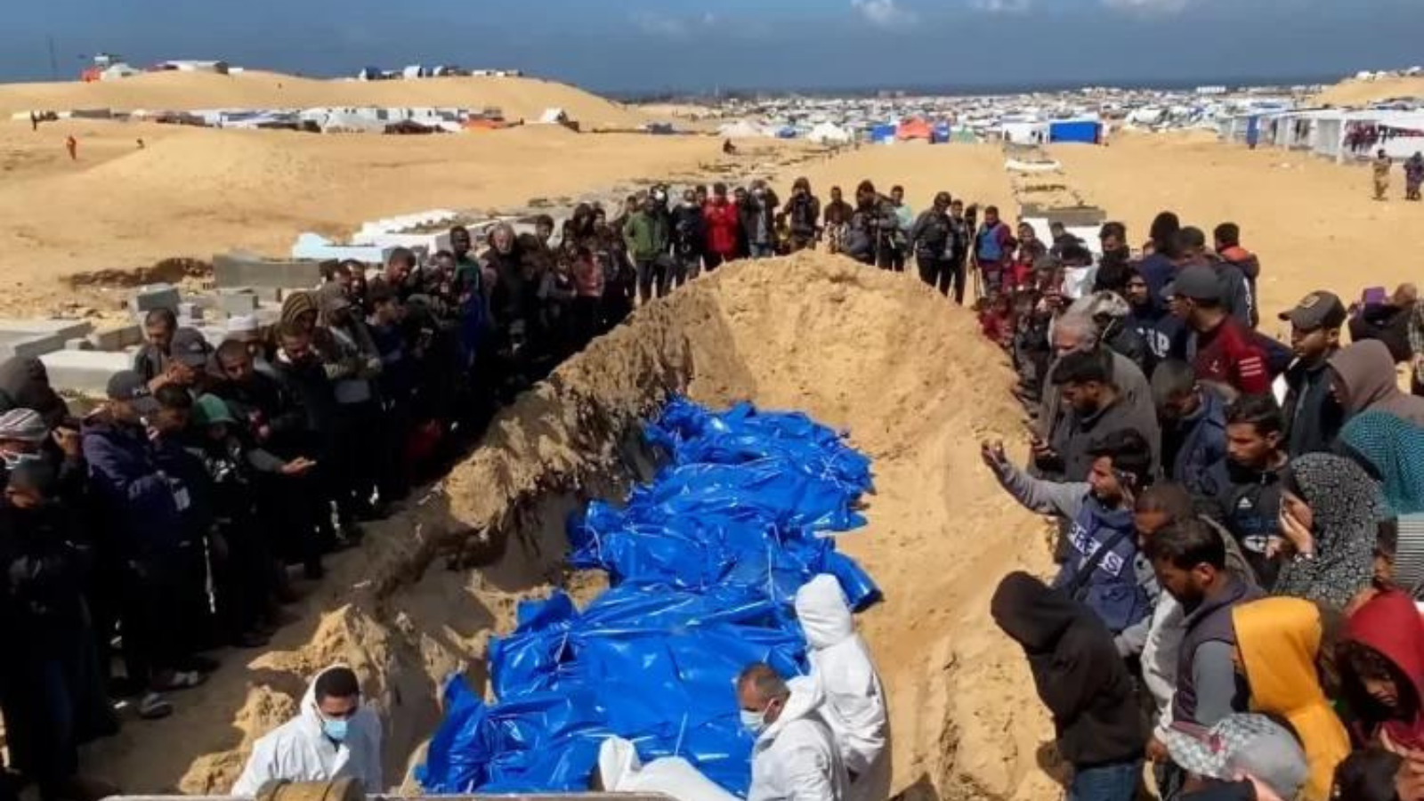 45 גופות הועברו למרכז הרפואי נאצר בחאן יונס; אזרח נהרג בתקיפה של כוחות הכיבוש במזרח העיר