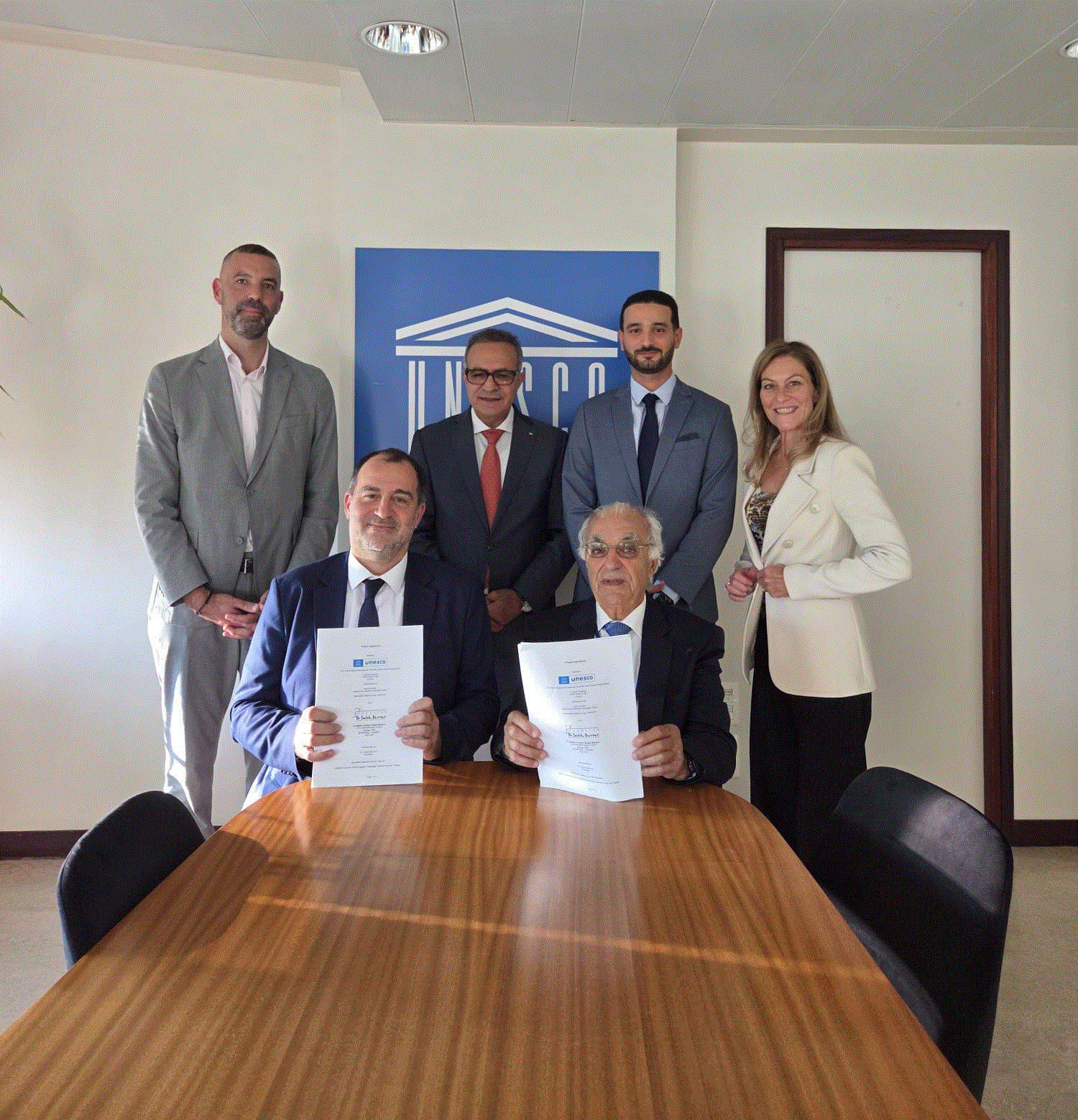 נחתם הסכם בסך מיליון דולר לתמיכה בפעילות משרד אונסק"ו ברמאללה