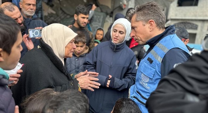 תושבי מחנה ג'באליה מנסים לאחות את פצעיהם לנוכח חורבן בלתי נתפס
