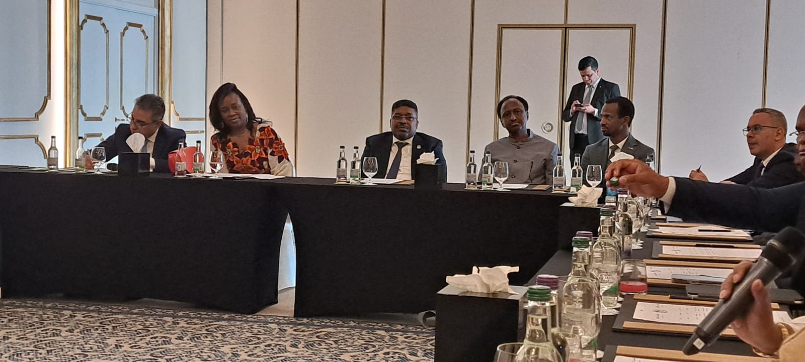 שגריר פלסטין בקטאר השתתף בישיבת שגרירי האיחוד האפריקאי בדוחא