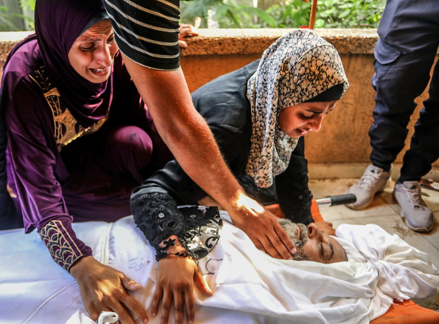 מניין ההרוגים ברצועת עזה עלה ל־55,362; מספר הפצועים חצה את 128 אלף