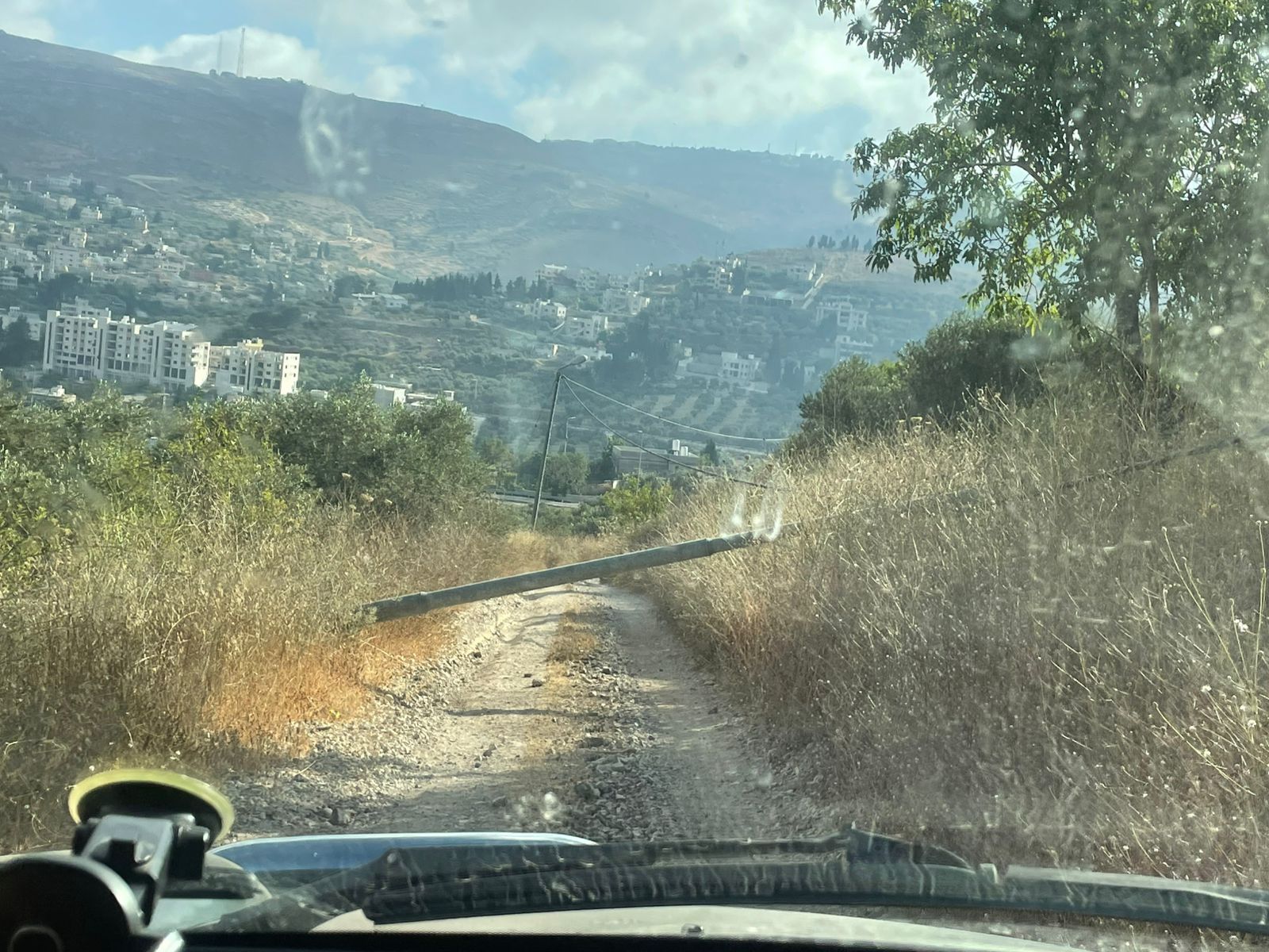 מתנחלים השתלטו על מעיין המשרת קהילות בדואיות ממזרח לירושלים