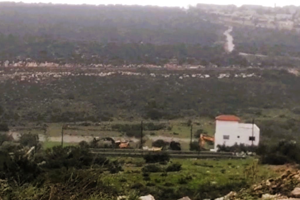 כוחות הכיבוש החלו בהריסת בית בכפר א־דיכ ממערב לסלפית