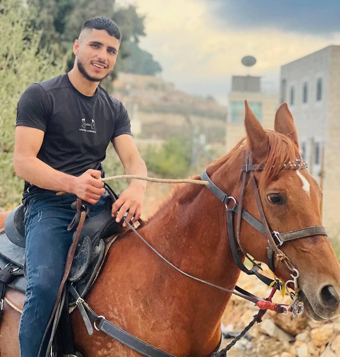 צעיר פלסטיני נורה ונהרג על ידי כוחות הכיבוש בבית אומר