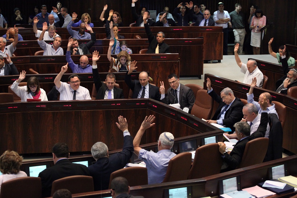 גל החקיקה בכנסת: חיזוק הכיבוש והפגיעה בזכויות הפלסטינים