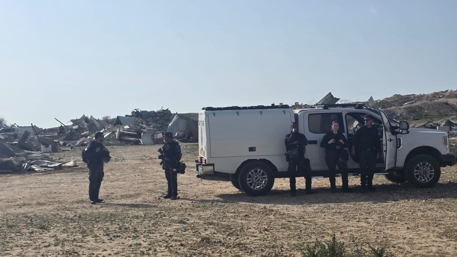 הרשויות הישראליות חידשו את הריסות הבתים בכפר א-סיר בנגב