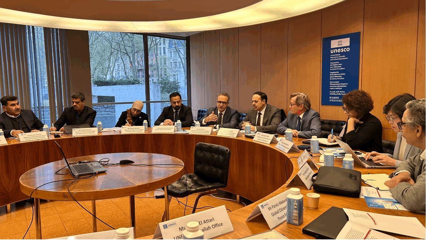 משרד החינוך הפלסטיני מקדם את פיתוח תוכניות הלימוד בשיתוף אונסק"ו