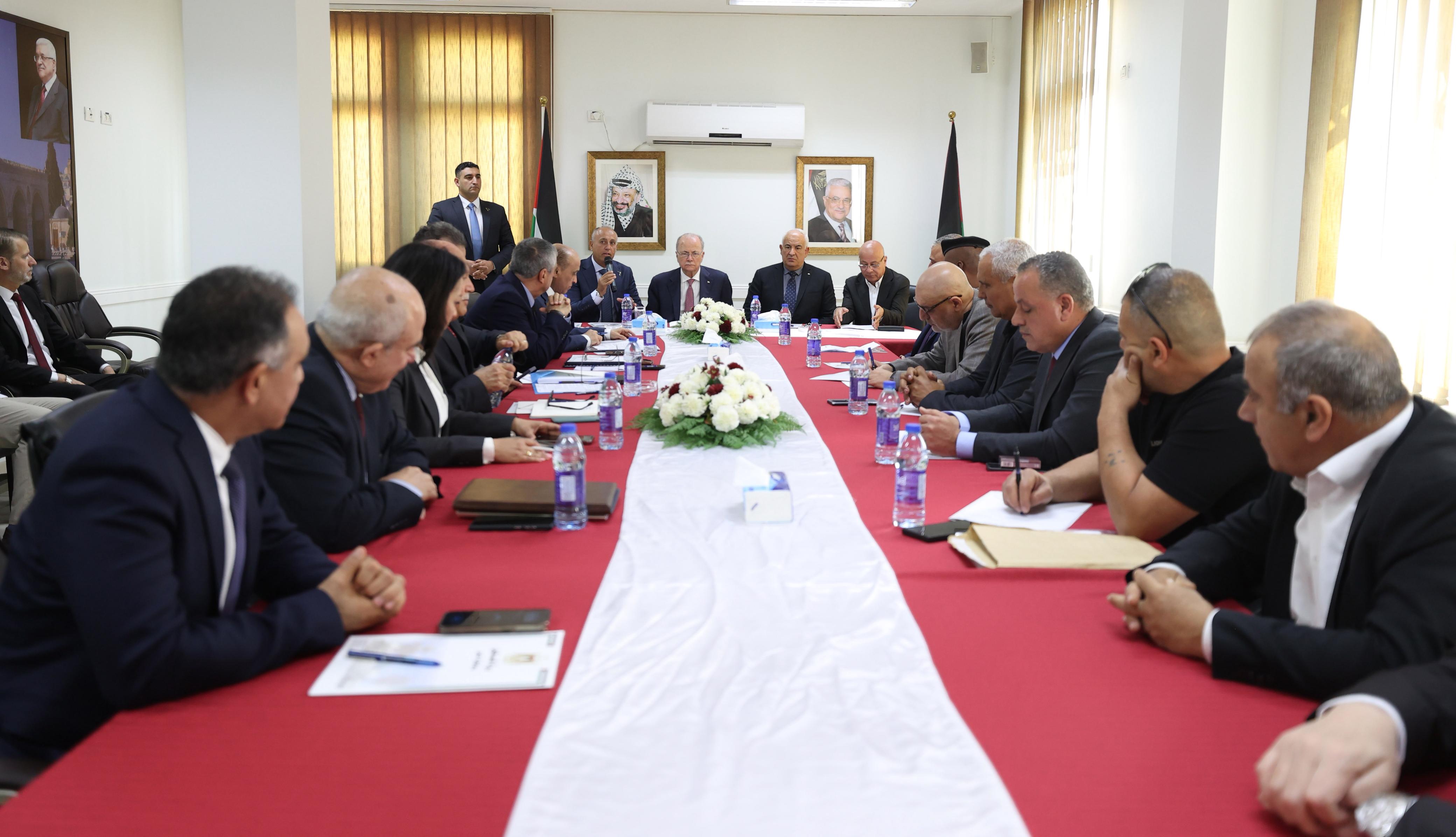 ראש הממשלה מוחמד מוסטפא קיים ישיבת היערכות לקראת כינוס ממשלת הרשות הפלסטינית בג'נין